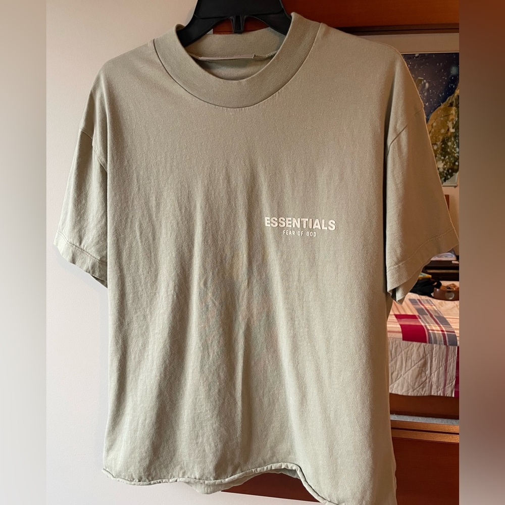 Women’s Essentials // Fear of God T-shirt